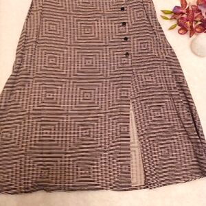 Elegant Black and White Geometric Skirt